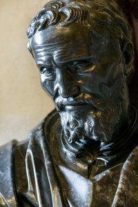 Busto de Michelangelo (bronze)